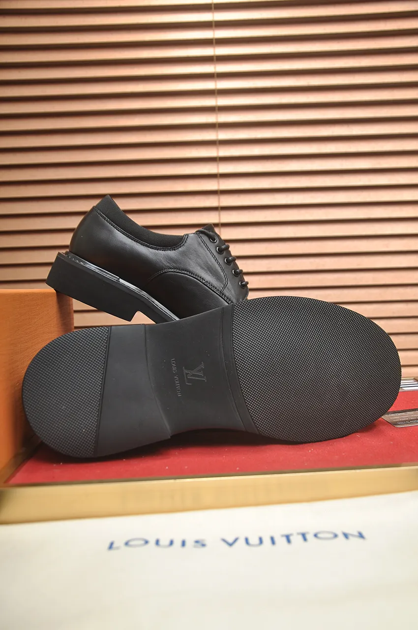 Men's men's shoes💰660💶[LOUIS VUITTON] (original order) new style🍀LV Louis Vuitton * - top version of LV classic leather shoes! Made of imported original single cowhide, original leather side strips and wear-resistant rubber outsole! High quality products! Code number 39-44 (38.45 customized)